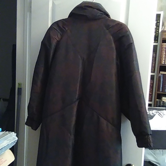 Full length winter coat, 50 inches long Ladies size 13-14 - Picture 8 of 16
